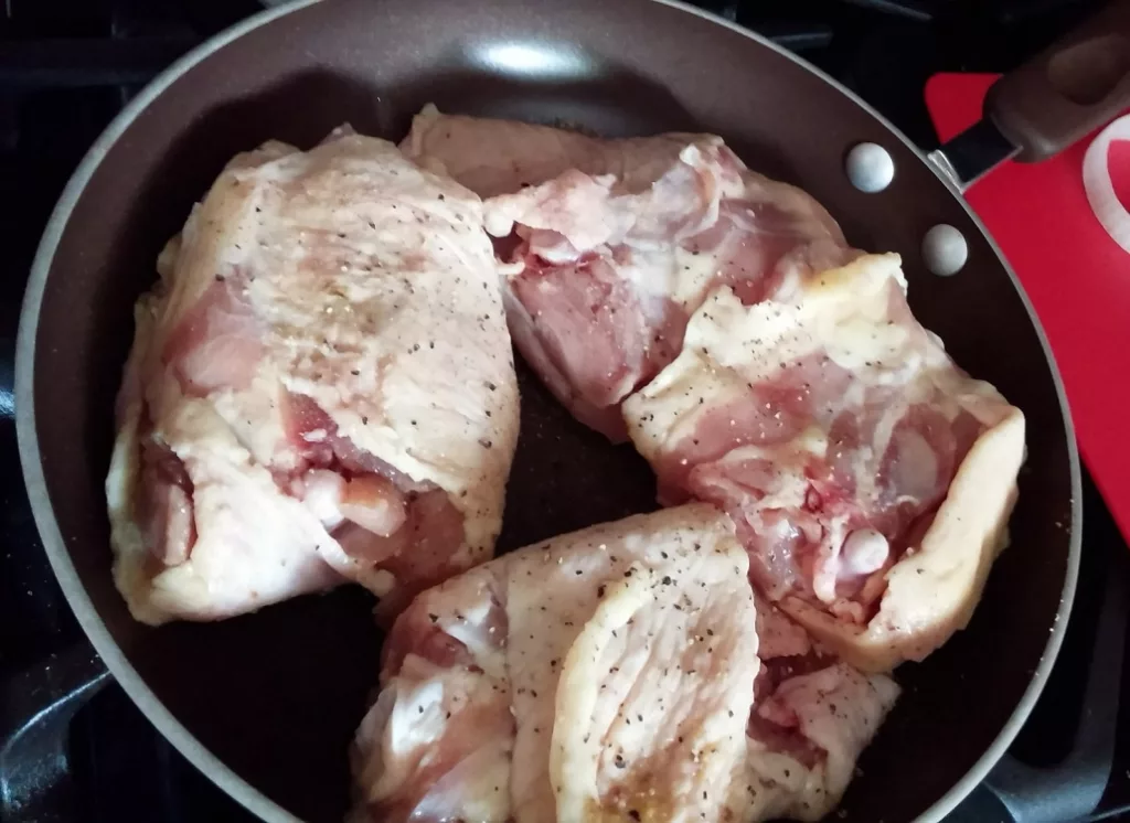 dunkles_huehnerfleisch