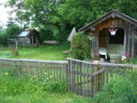Eine Gartenhütte zum Hühnerstall umfunktionieren